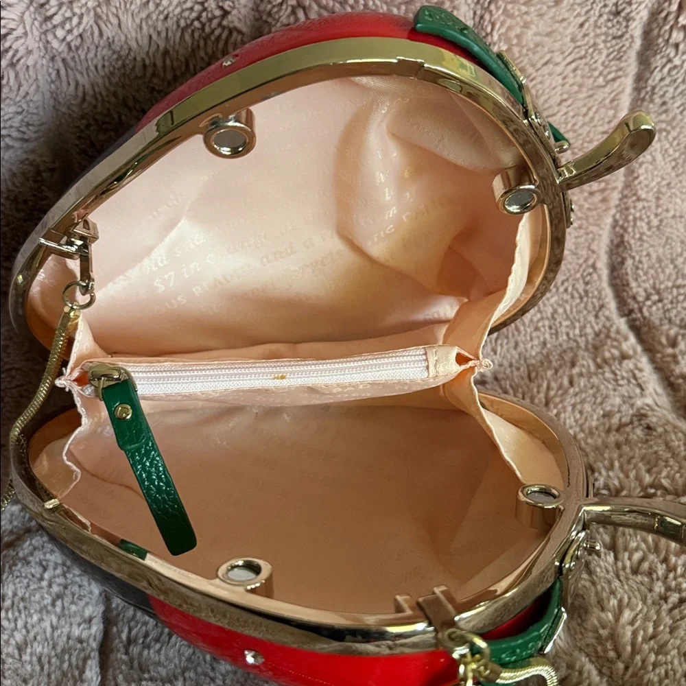 Kate Spade Creme de la Creme Chocolate Dipped Strawberry Clutch Bag - Picture 5 of 11